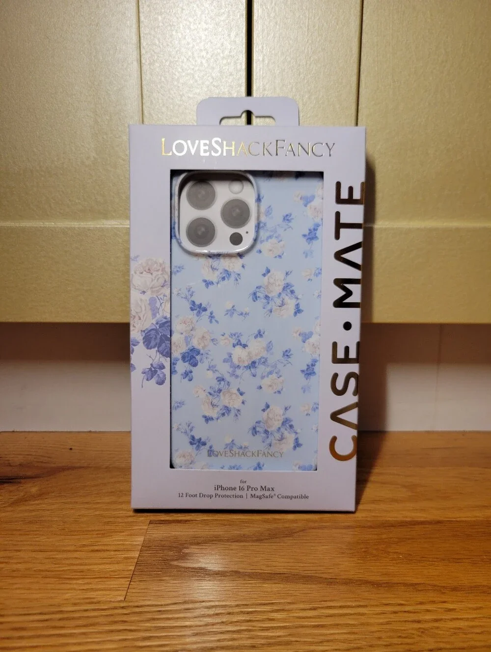 NWT Case-Mate x LoveShackFancy iPhone 16 Pro Max MagSafe Case Blue Rosettes